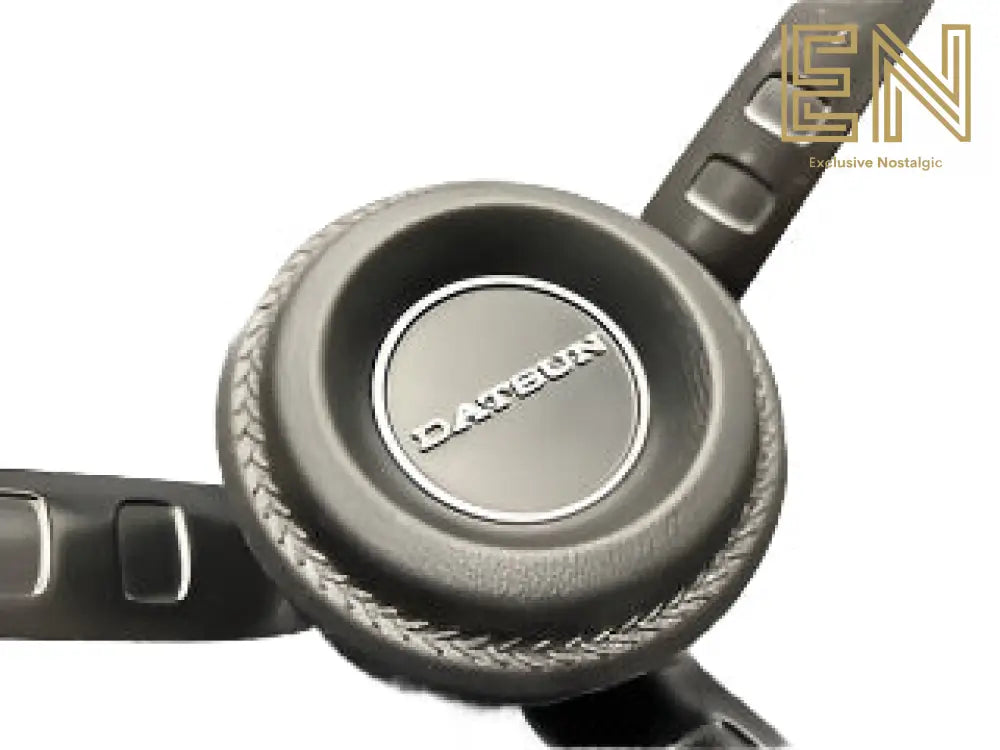Series 1 Datsun 240Z Steering Wheel and Horn Button